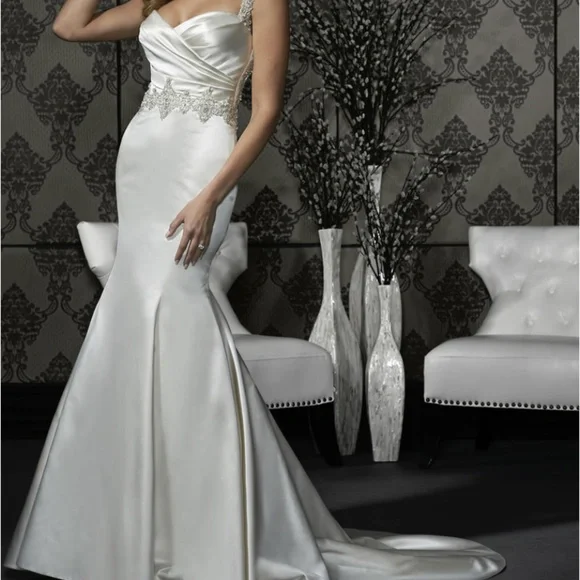 ZURC FOR IMPRESSION BRIDAL | Dresses | Zurc For Impression  display picture 3
